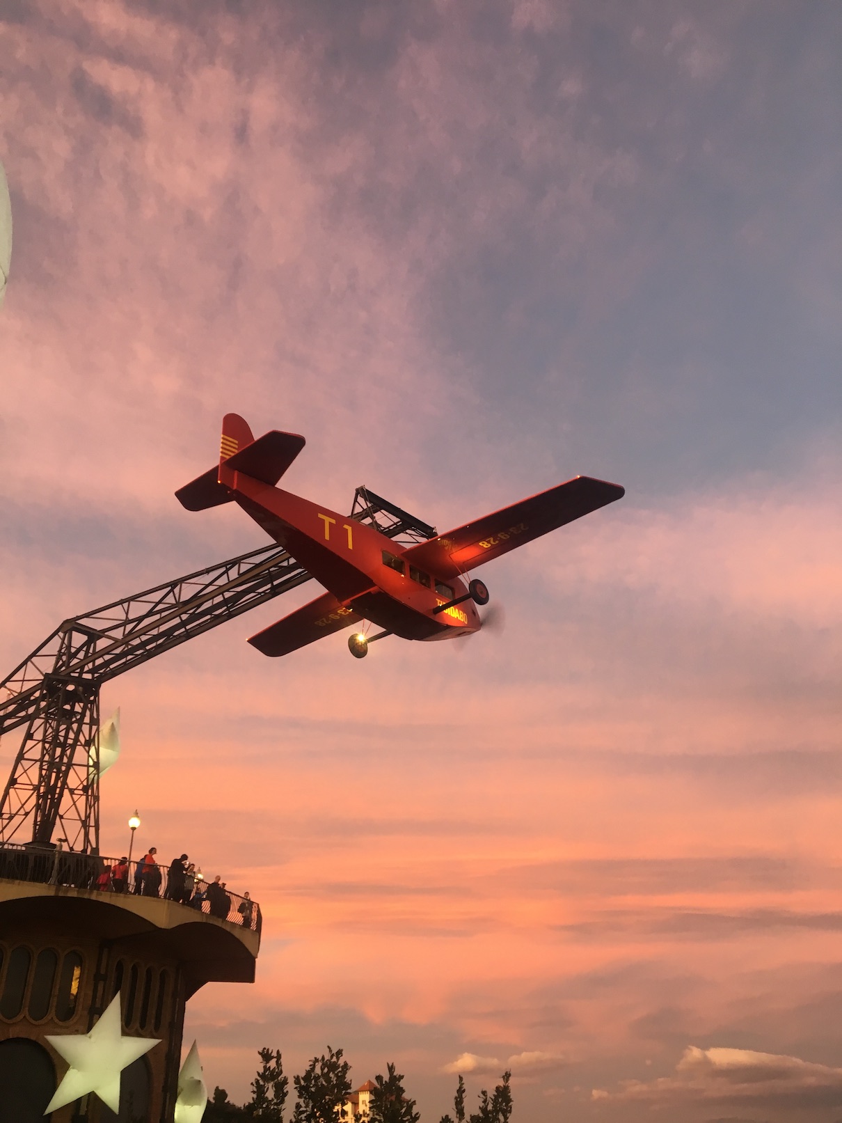 <p>The emblematic Tibidabo amusement park combines fun for all the family, a rich historical legacy and spectacular views of Barcelona.</p>
