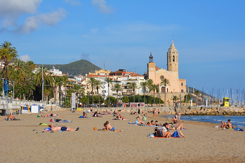 ¡Descubre Sitges desde Barcelona en una aventura de un día!